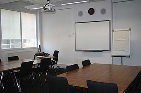 EC London Freestyle Yaz Okulu